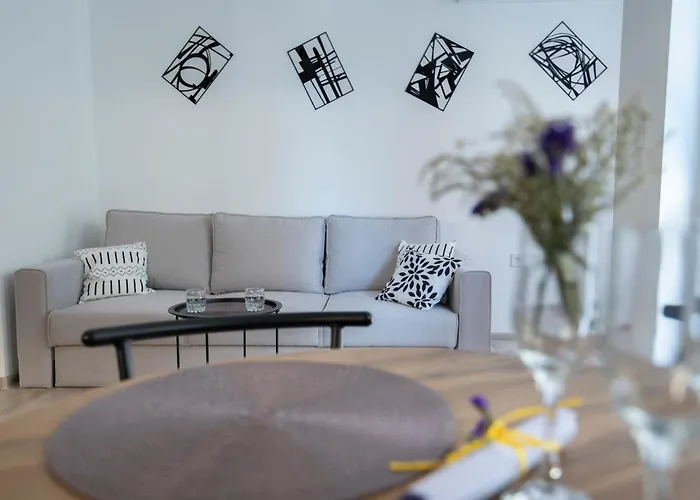 公寓 By The River 1 *