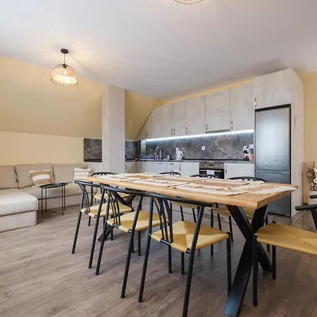 Apartment By The River Free Parking *