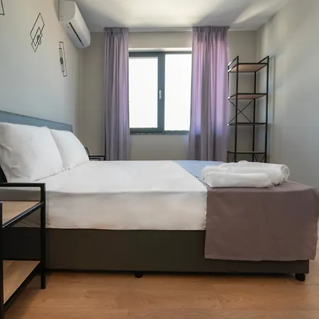 Apartment By The River Free Parking