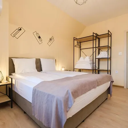 By The River Free Parking Apartment Plovdiv